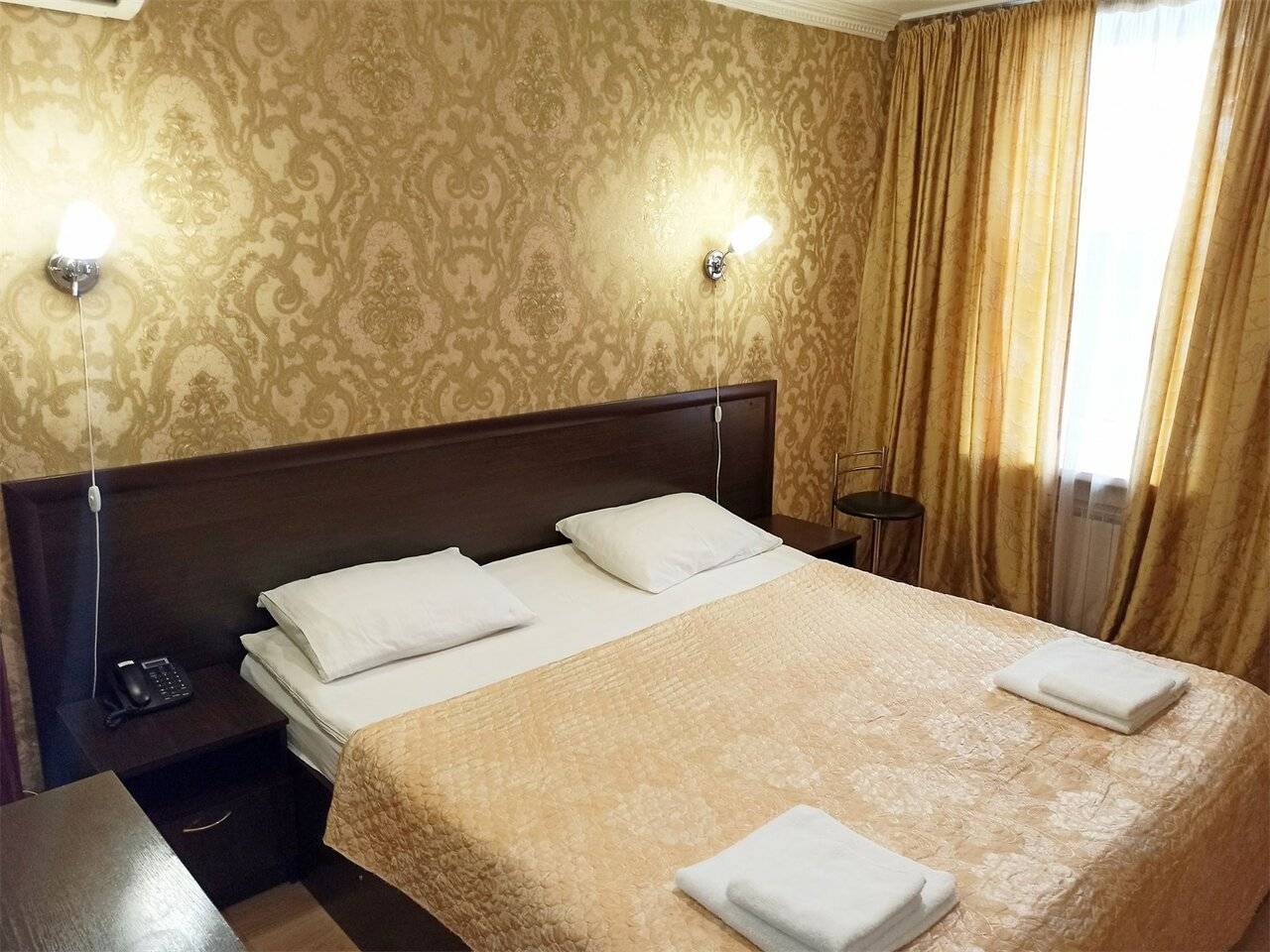 Двухместный номер с 1 двуспальной или 2 односпальными кроватями